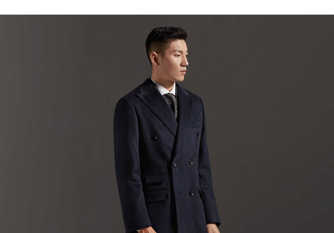 skaro 双排扣柴斯特羊毛大衣男秋冬中长款西装领毛呢外套 黑色sko213