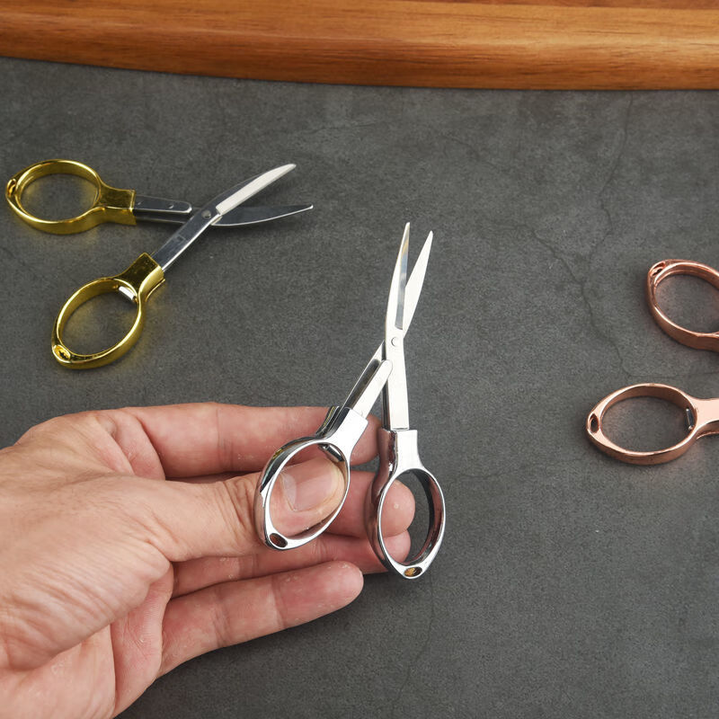 手工剪居家文具办公桌用品裁缝线头钓鱼剪刀 玫瑰金合金手柄折叠剪1把