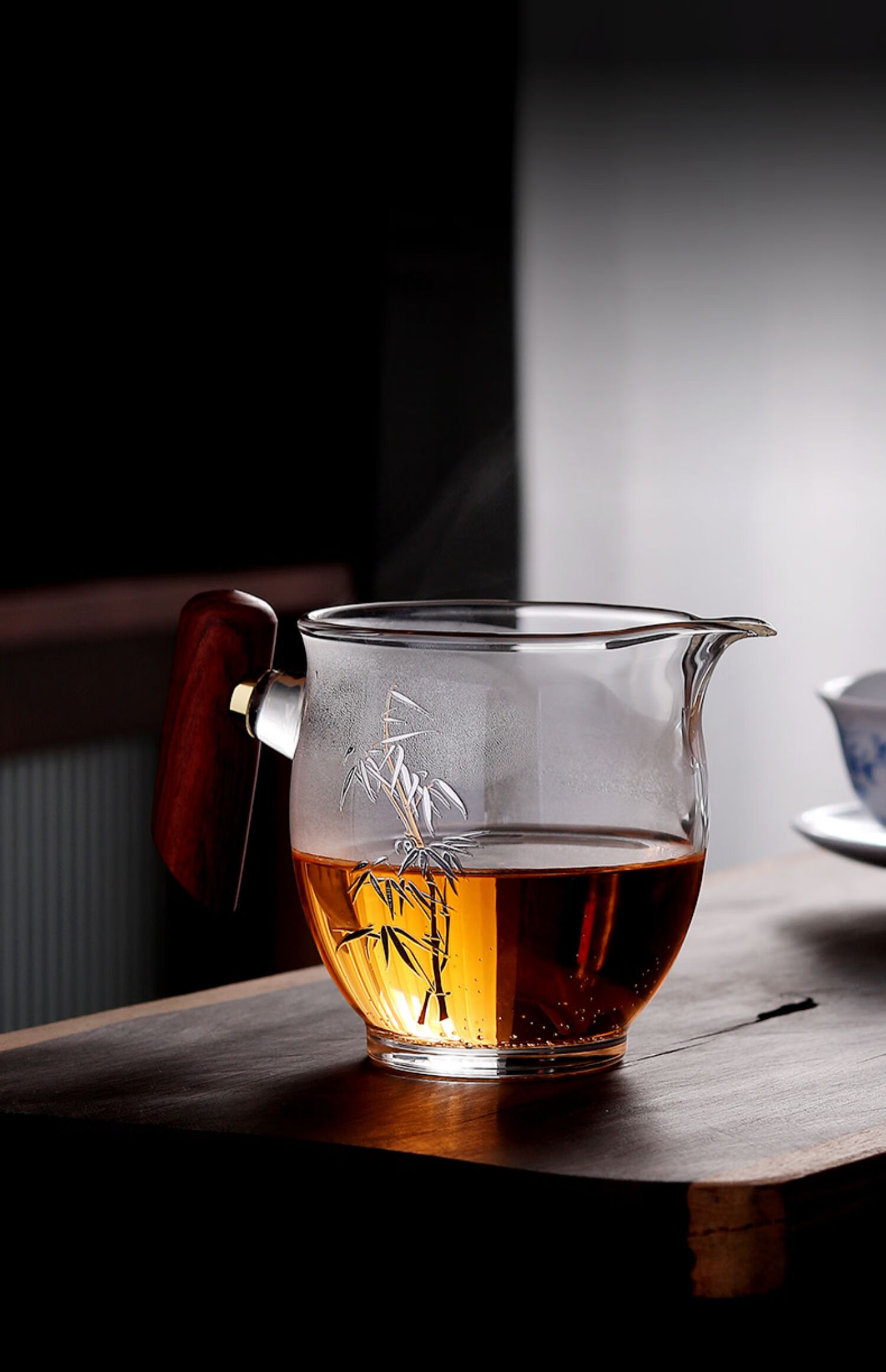 公道杯玻璃加厚耐热大容量公杯功夫茶具泡茶配件侧把茶杯茶漏套装贴