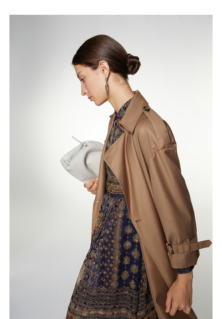 恩裳蔻2021秋季新款时尚大气双排扣轻商务九分袖风衣外套女中长款