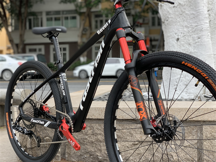 5寸fastfish碳纤维12速爬坡版山地车气叉油刹轻量自行车 禧玛诺12速