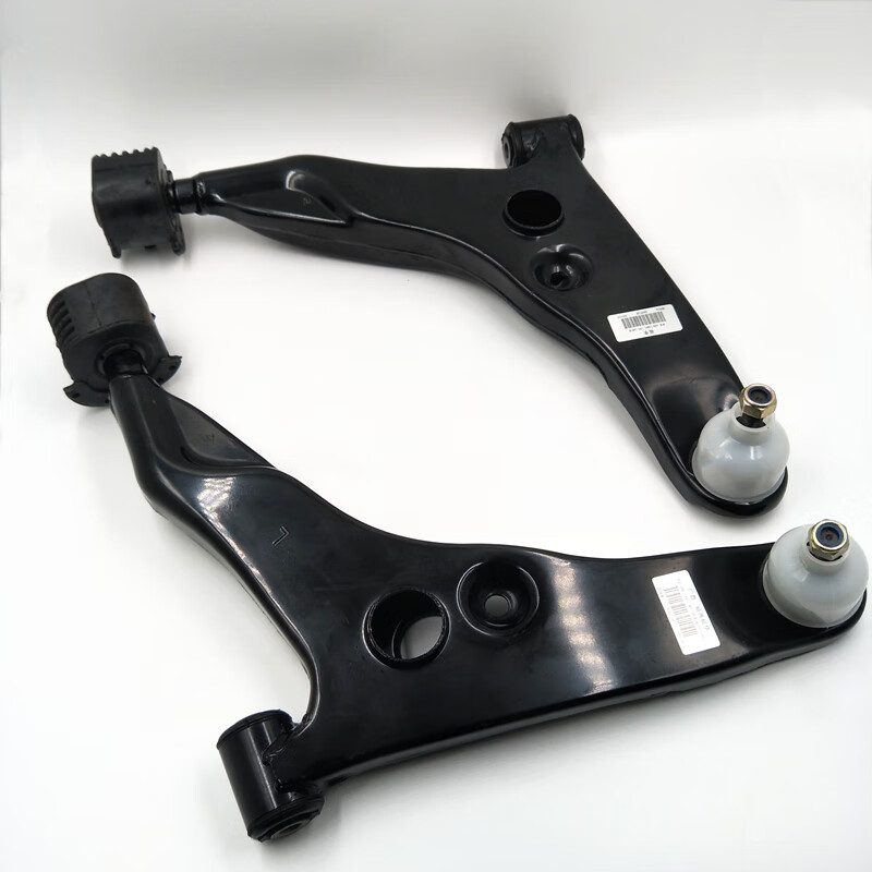 适用于东南菱悦v3菱帅蓝瑟菱致v5菱仕v6前下悬挂前下摆臂三角臂维修