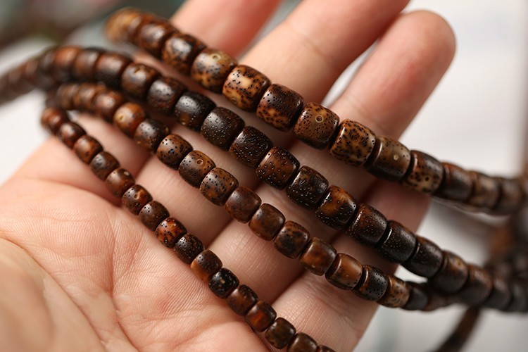 星月菩提子原生态虎皮陈籽657687直切毛感料干磨籽陈籽98mm直切桶