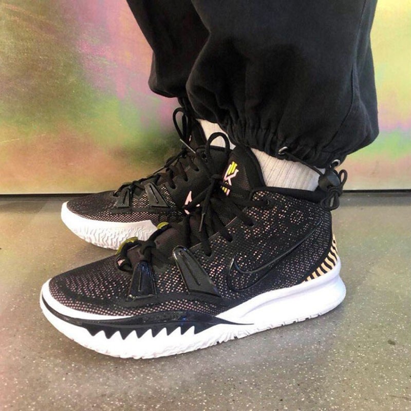 耐克nikekyrie7ep欧文7黑蓝实战气垫运动鞋篮球鞋男鞋cq932740044