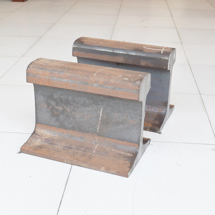 打铁钳工铁砧子羊角砧墩子铁锭钢轨钢砧dyi手工垫铁工具p30铁砧32公斤