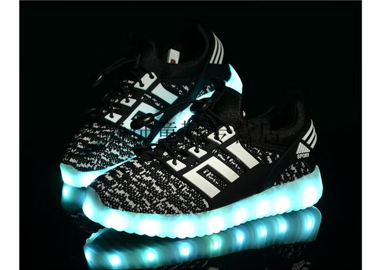 高性价比disney迪士尼灯鞋童鞋新春秋款中小童led充电发光鞋儿童鞋usb