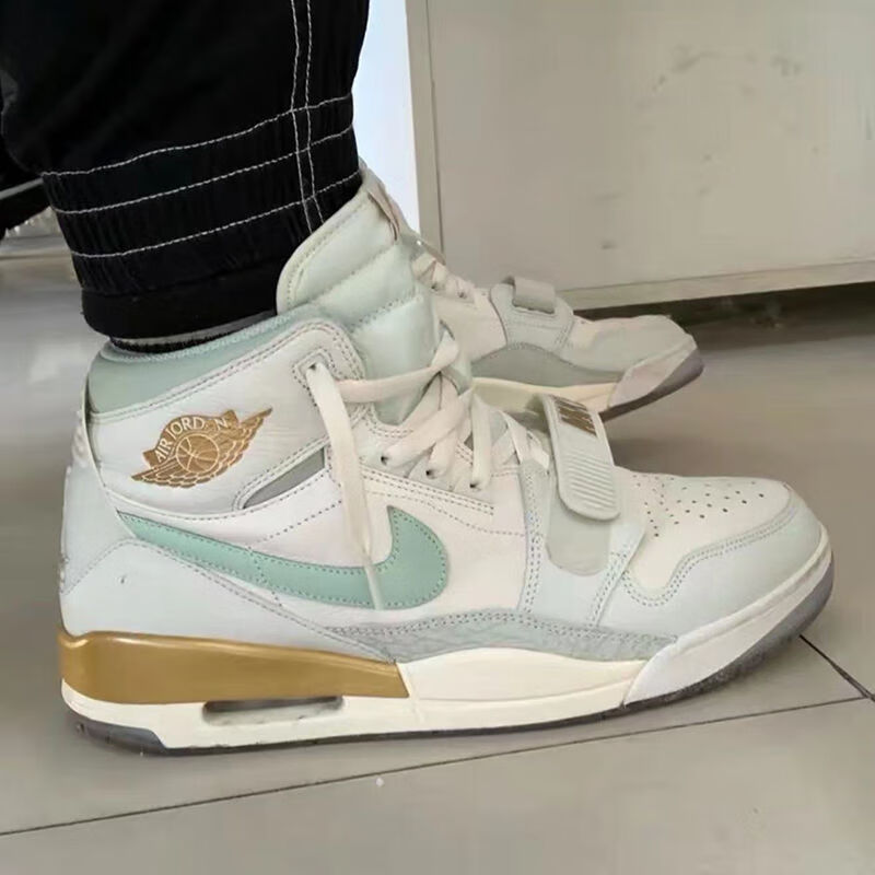 mmjzaj新款虎年男鞋复古篮球鞋男米白蓝薄荷绿高帮气垫运动鞋 紫色