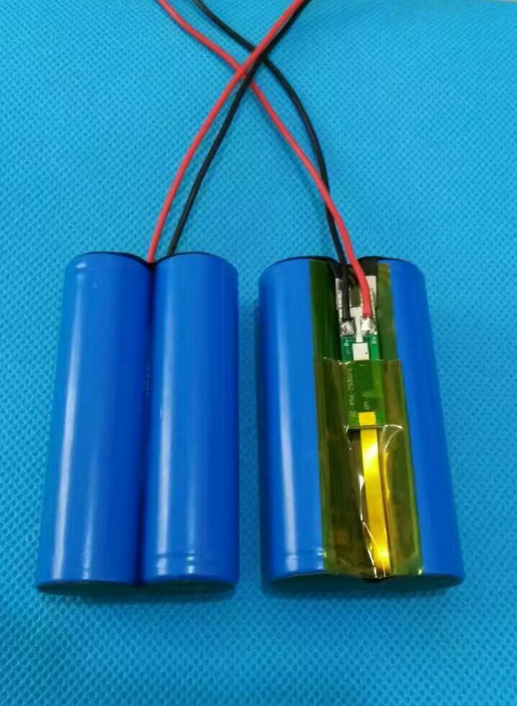 18650带保护板74v37v充电锂电扩音器音箱充电宝矿灯电池2000mah