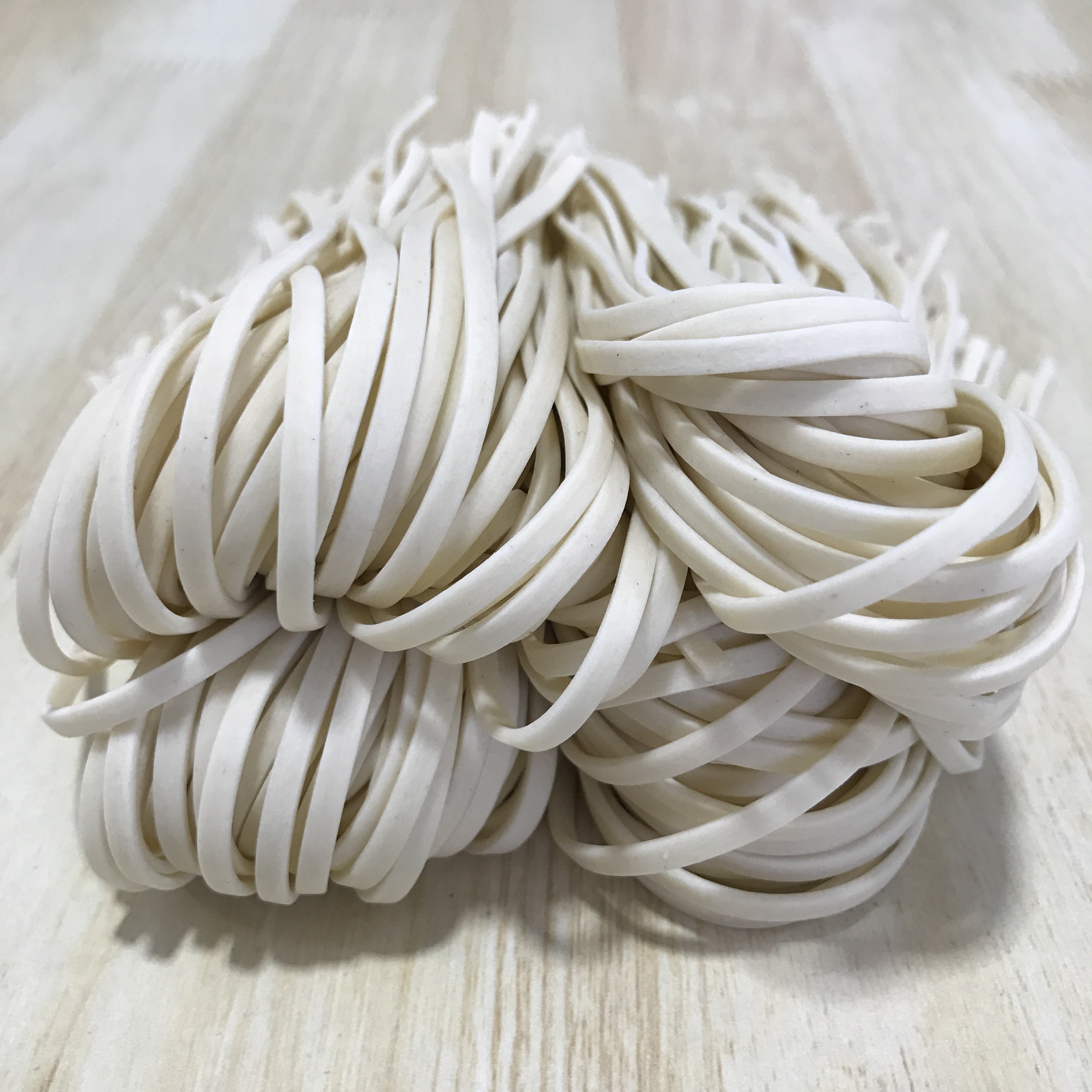 东北风味手擀面 刀切面 小麦面条 手擀拉面 每份4袋1600g【图片 价格