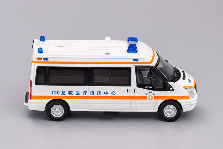 gcd 1:64 福特全顺 警车 消防救护特种车 合金汽车模型车模 救护车