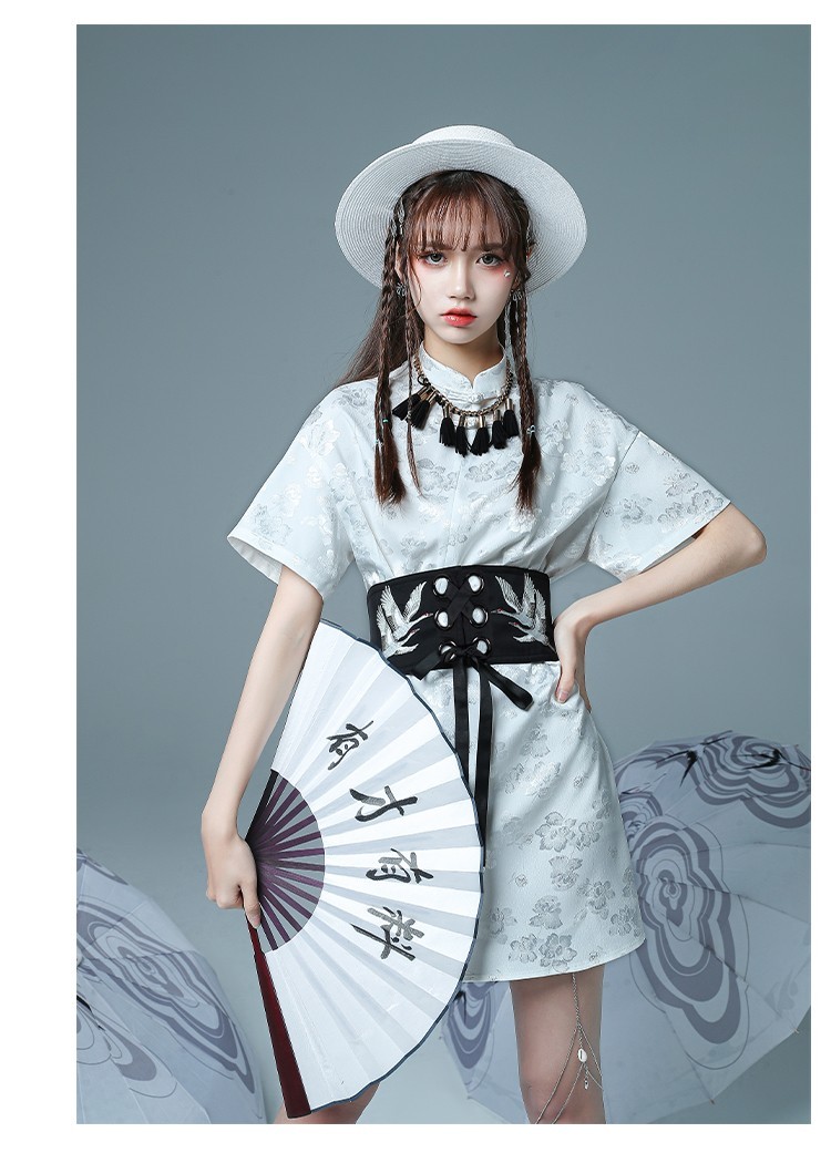 jkjs原创仙鹤振翅国潮连衣裙女夏季2022年新款暗纹提花暗黑风日常