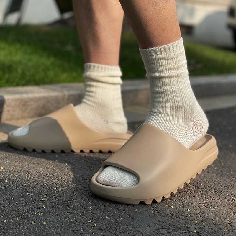 阿迪达斯adidasyeezyslide椰子暖沙黄绿色棕色运动休闲凉拖gz5554暖沙