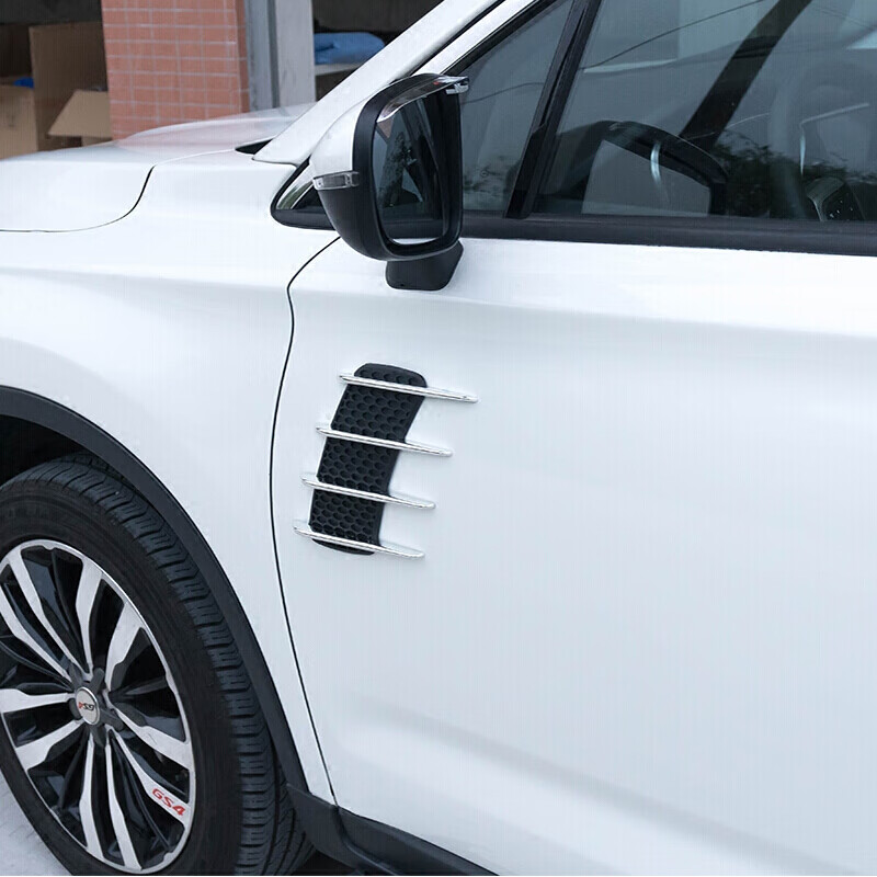 适用于汽车鲨鱼腮仿真出风口侧风口引擎盖装饰进风口假风口专用车贴
