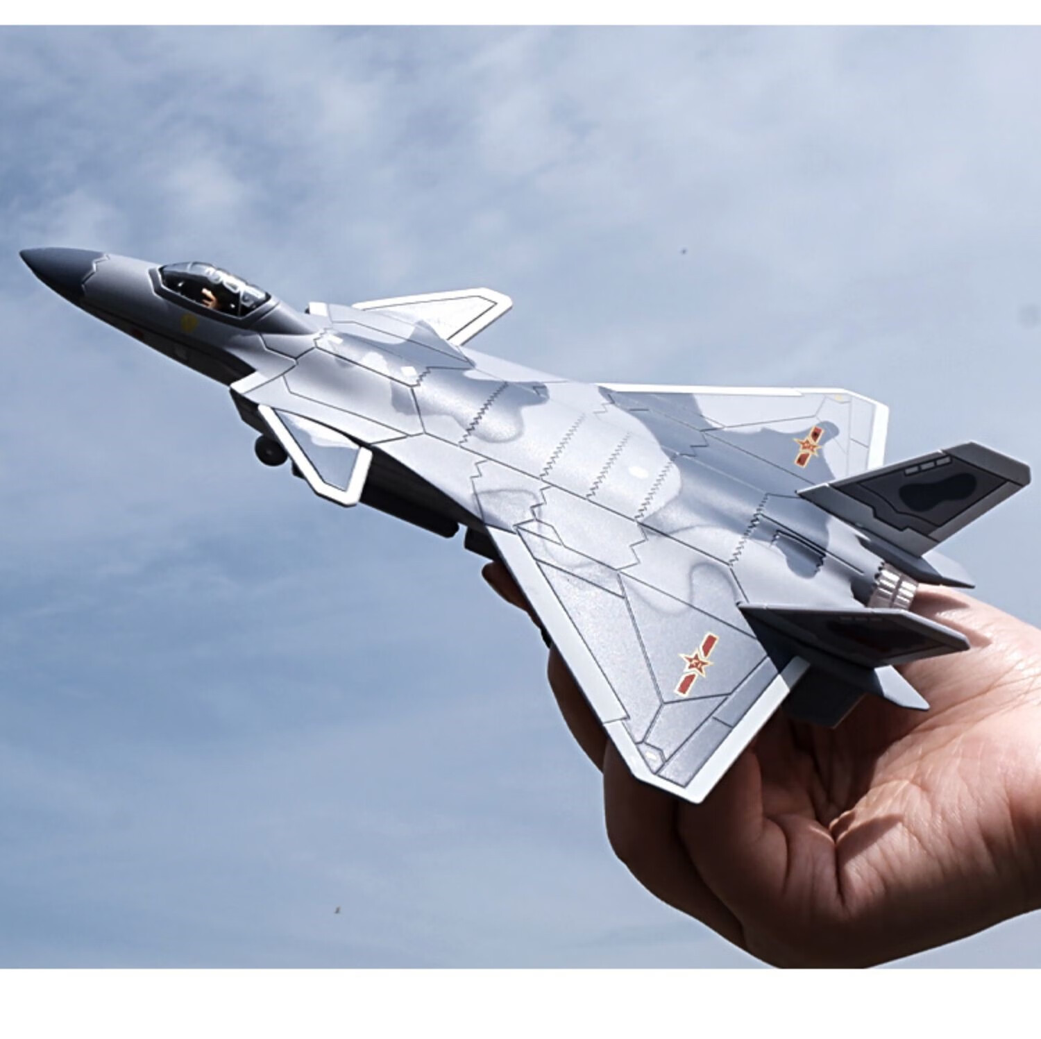 高档男孩飞机玩具战斗机儿童歼20飞机模型仿真合金航模轰炸机15机战斗