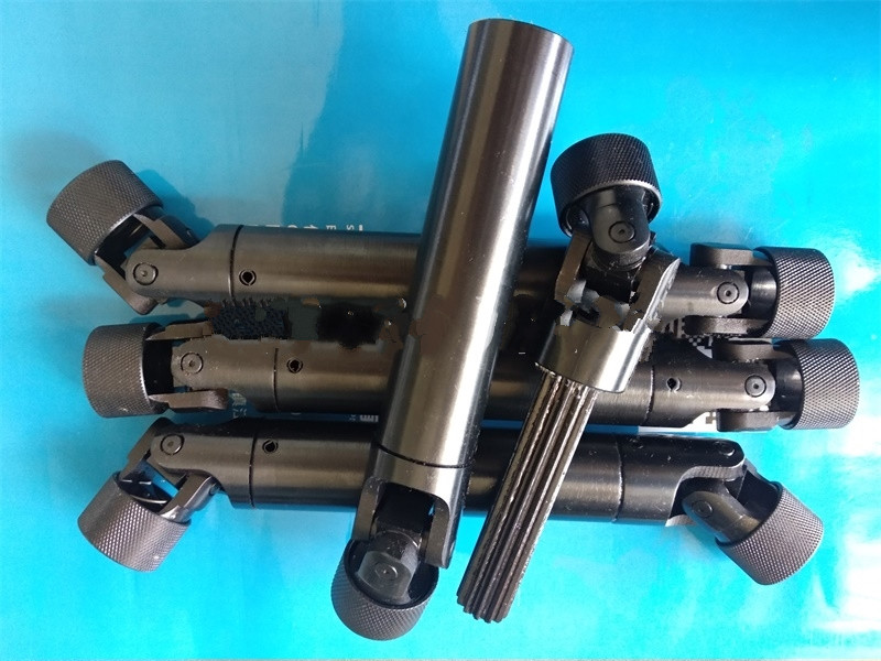 可伸缩万向联轴器十字万向节万向传动轴接头伸缩万向节连轴器型号齐全