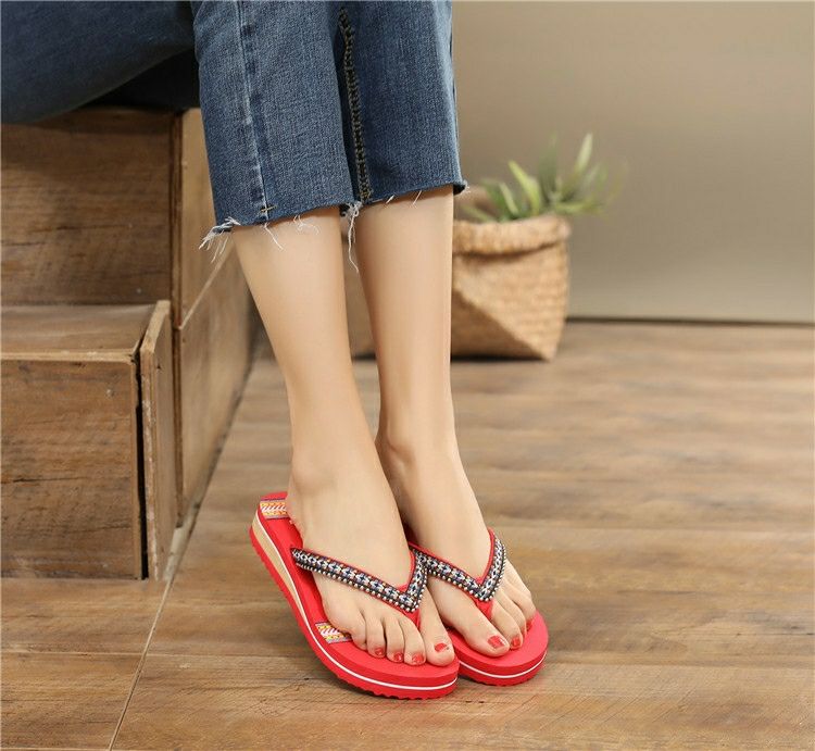 拖鞋女越南人字拖平底防滑耐磨夏季休闲时尚橡胶沙滩平仙鞋红色35