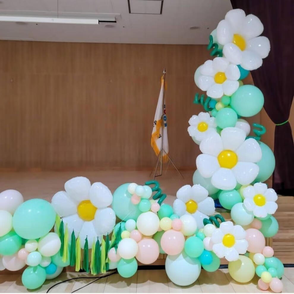 ins森系春天绿色小雏菊气球链圆形生日气球店铺开业派对装饰布置