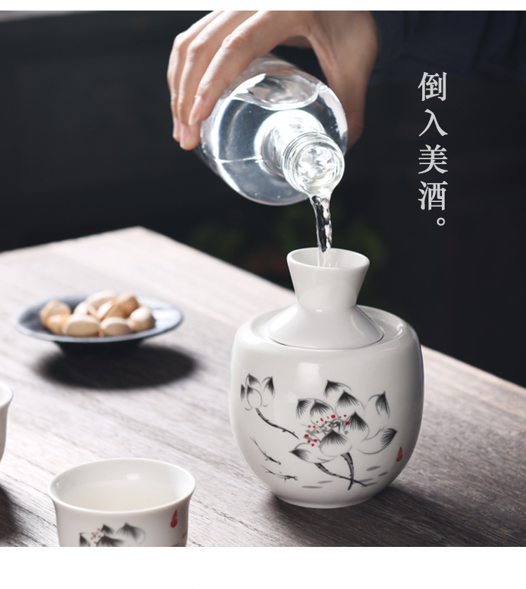 二两温酒壶陶瓷酒具老式烫酒壶家用青瓷温酒器黄酒酒杯白酒杯套装二两