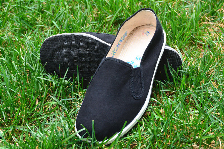 晋彪民路宝布鞋男鞋军单特大号464748加大码黑色工作鞋劳保鞋老北京