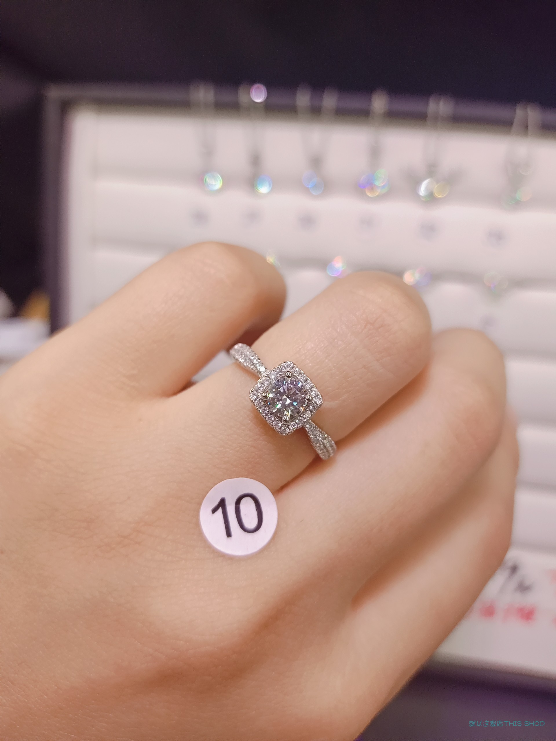 编码1号22号莫桑钻戒指自助下单闭口其他需要联系客服21号莱生1克拉