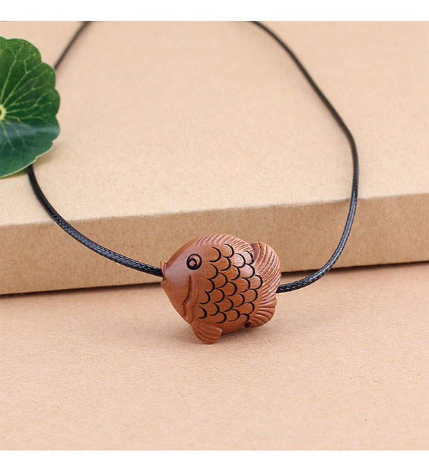 木毛衣链小清新简约百搭项链男女情侣棉麻配饰品衣服挂件 鱼(檀木) 蜡
