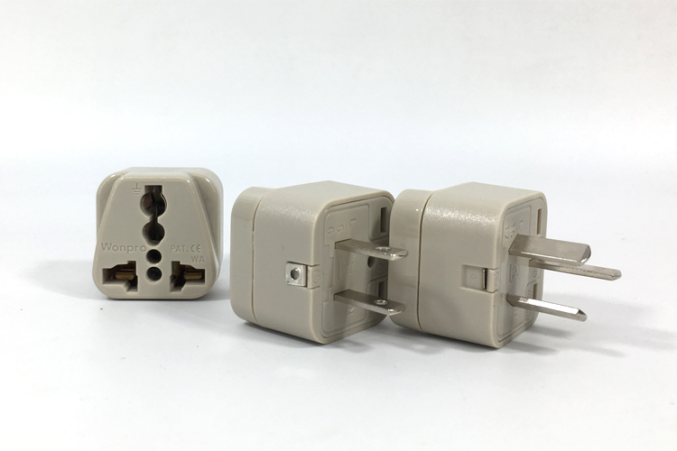 香港英标插头转换器/13a英式方脚转接头/10a三扁国标转换插座 升级款