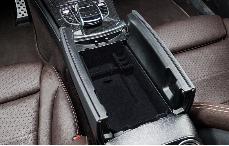 奔驰glc260l中控扶手箱储物盒c级c260lc200lglc300改装内饰用品奔驰新