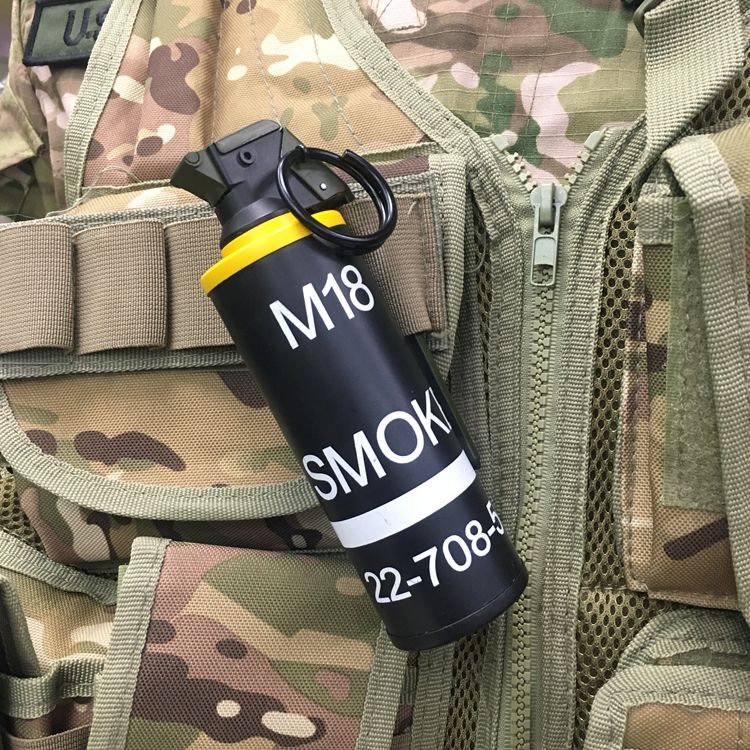 m84烟雾手榴雷防风打火机大号金属发烧级军事收藏m84震撼烟雾战术手