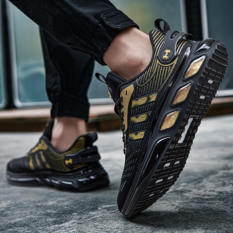 安德玛领跑运动男鞋网面防滑休闲鞋2022新款青年气垫跑步鞋 黑色 43