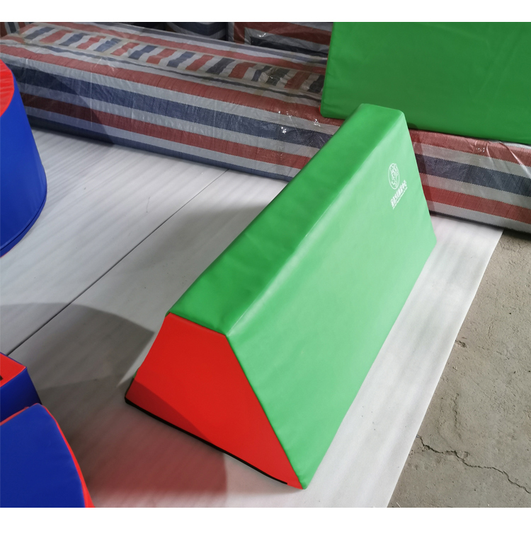 器材儿童软体体操垫宝宝室内折叠运动玩具 三角斜坡(长180cm)【图片