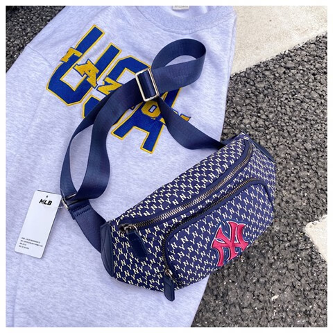 2022新款韩国mlb斜挎包春夏女ny老花刺绣腰包男运动休闲百搭胸包 米色