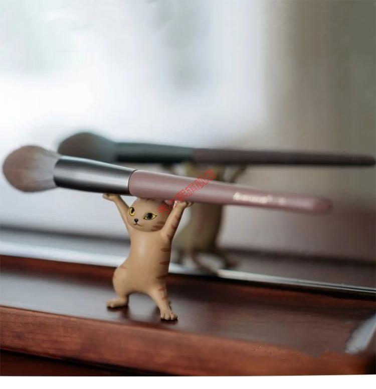 猫咪笔架猫咪笔架妖娆猫笔托可爱学生创意桌面置物架小摆件举笔的猫猫