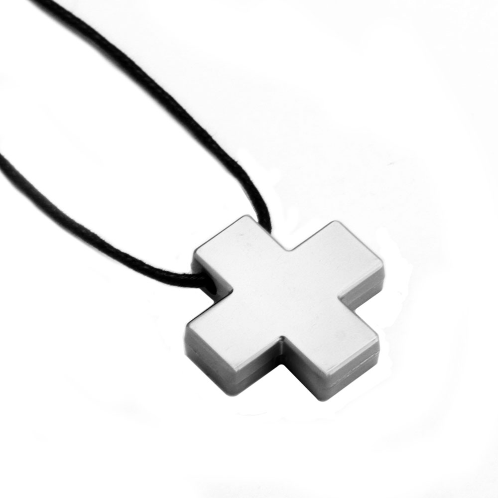 eva吊坠新世纪福音战士葛城美里十字架葛城挂件锌合金项链现货