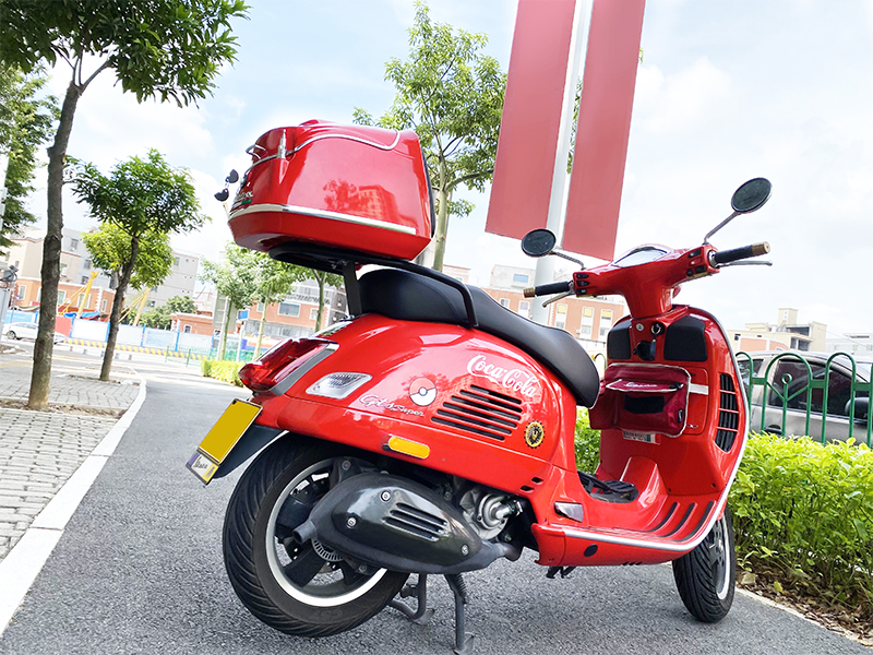 适用21年新款维斯帕150冲刺摩托车尾箱gts300vespa复古后备箱尾架后