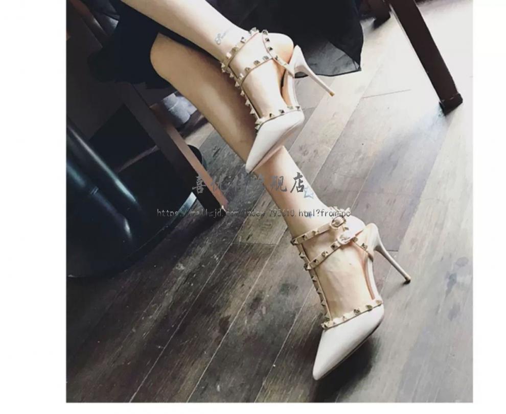 【大码sm反串伪娘鞋】高跟鞋床上sm性感尖头炮鞋细跟攻速铆钉单鞋女