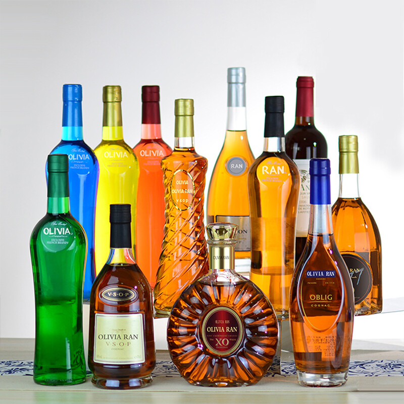 洋酒瓶摆件装饰品酒柜摆件仿真洋酒红酒创意摄影道具葡萄酒空酒瓶组合