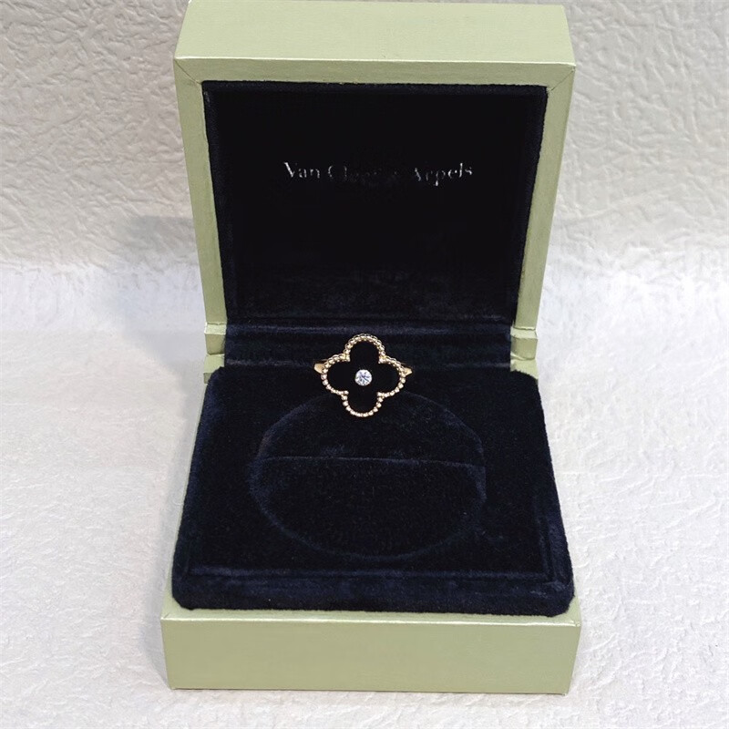 二手99新vca梵克雅宝四叶草黑玛瑙带钻戒指尺寸49女士戒指99新49码