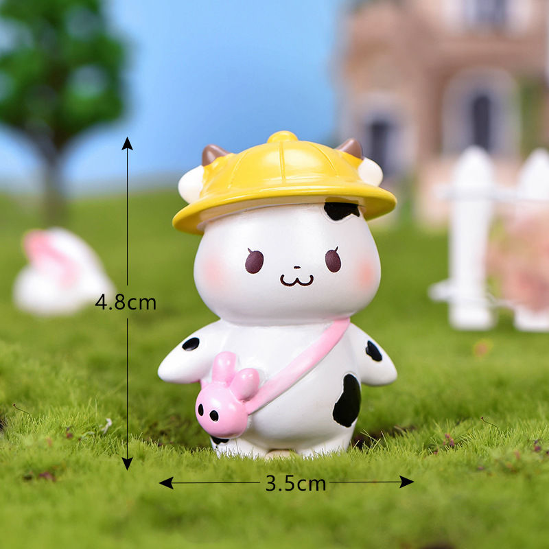 日式仿真小奶牛动物卡通模型微缩迷你过家家静态玩具玩偶抱鱼奶牛
