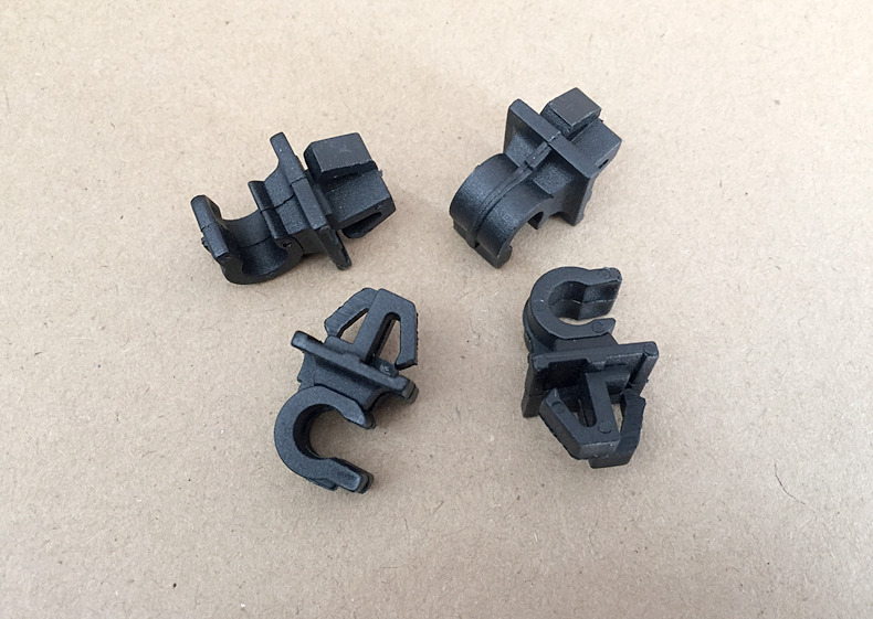 奇瑞qq3瑞虎3 3x瑞虎5x瑞虎7瑞虎8 a1 qq6瑞麒m1x1引擎盖固定卡子前机