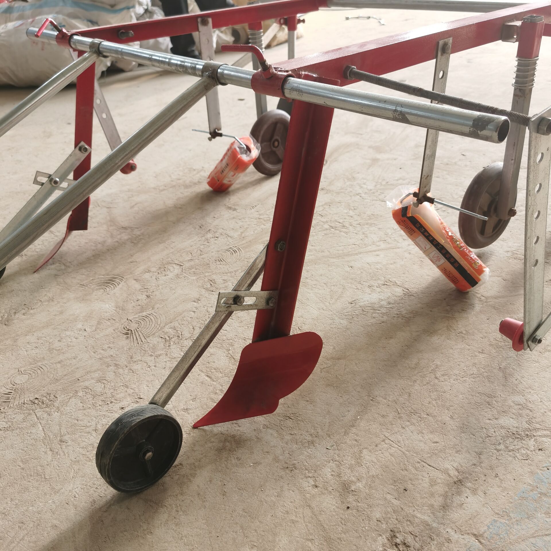 铺地膜覆盖机器手拉式多功能盖膜机农用工具盖薄膜神器30200厘米低隆