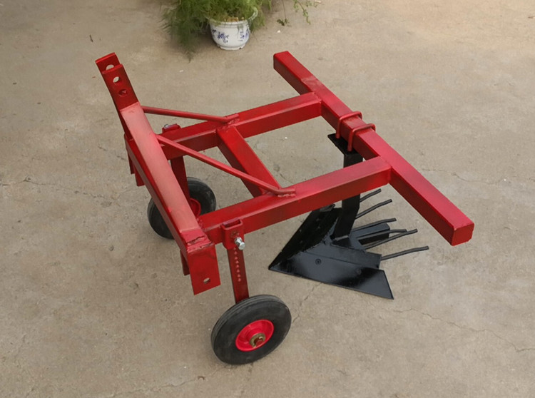 大小四轮拖拉机双垄黄烟红薯起垄犁多垄开沟起垄机土豆红薯收获犁红薯