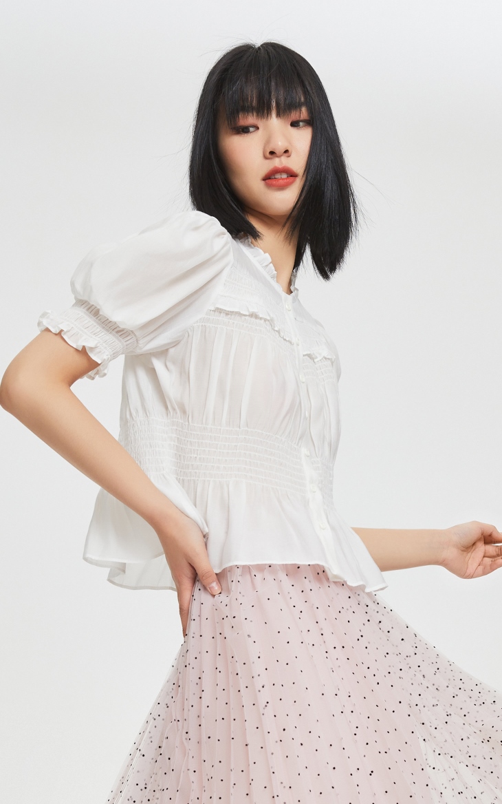 only2021夏季新款褶皱收腰下摆荷叶边袖口短袖雪纺衫女121205025 g84