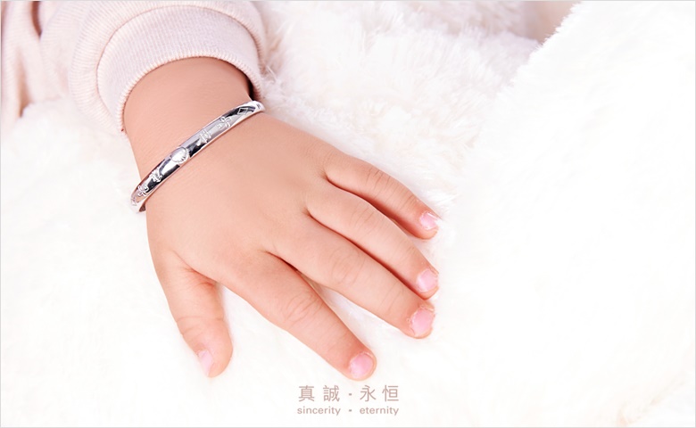 周大福 儿童首饰 福星宝宝系列之健康宝宝 925银手镯 ab37450 710元
