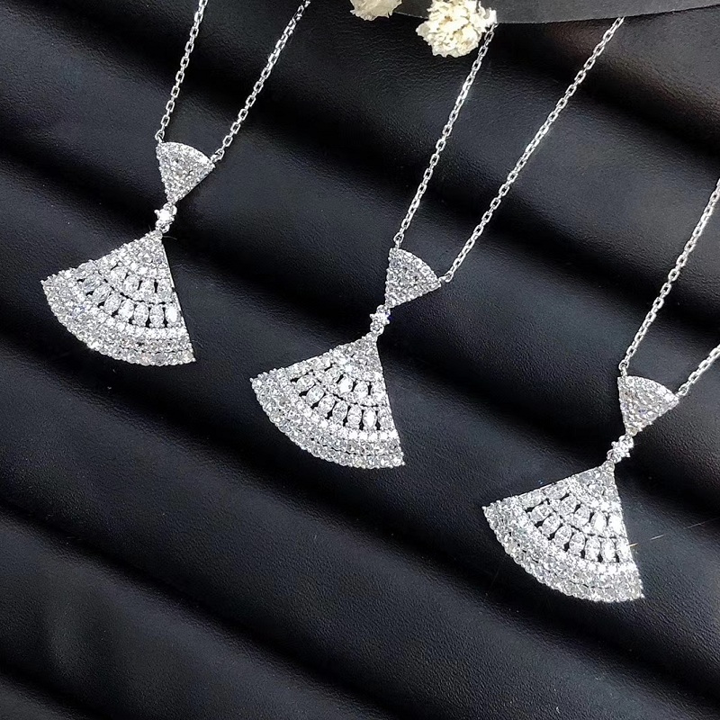 金色池塘珠宝18k金豪华扇子项链扇形满钻裙子女士锁骨链玫瑰金fg优白