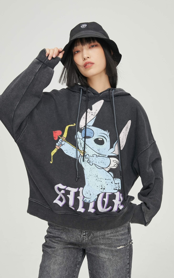 only2021冬季新款迪士尼史迪奇联名款长袖连帽卫衣女12139s047s01黑色