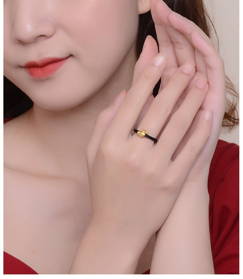 老凤祥款式周大福星999足金生肖虎转运珠黄金戒指女款编织绳指环3d硬