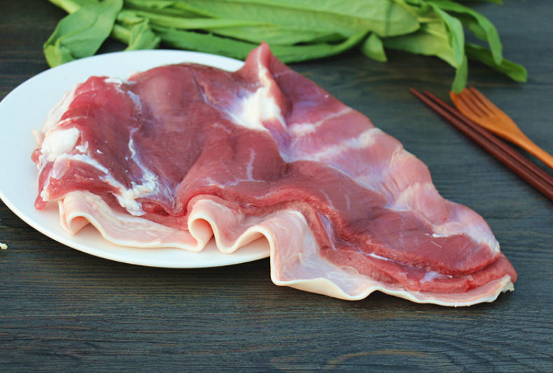 宓蝶 清真河南羔羊腩 现宰鲜羊腩 带皮羊腩 羊肚腩 羊腹肉 带皮鲜羊肉