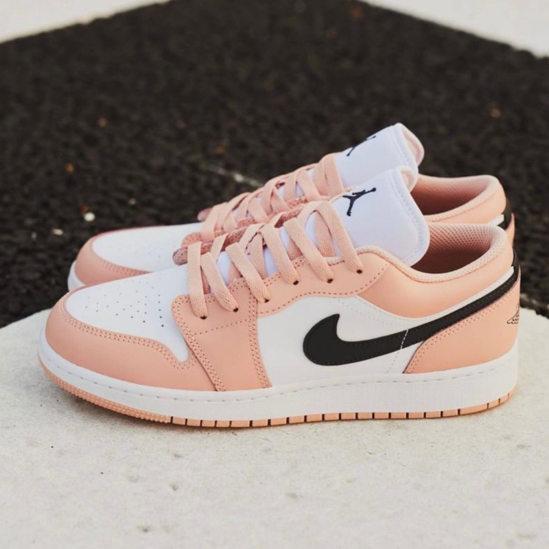 jordan 1 low aj1 女款低帮运动篮球鞋 554723-101(gs)白绿粉南海岸