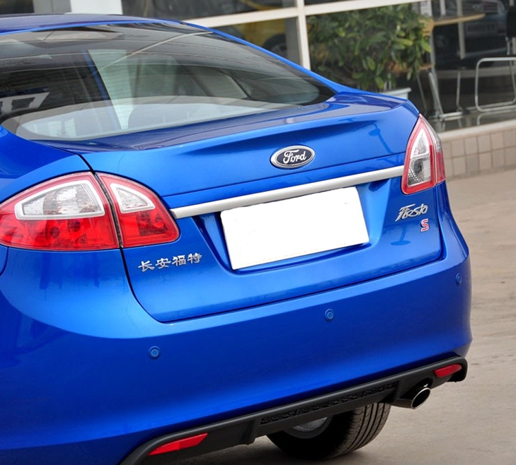 适用于长安福特0914新嘉年华尾门标后字标后备箱英文字母s标志st两厢