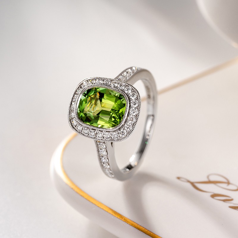 新年礼物 宫之瑄 珠宝 经典款绿碧玺戒指 别致精切橄榄绿 钻石女生日